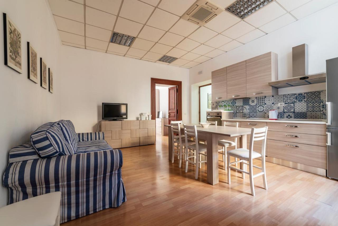 Residence Borgognoni Apartments Roma Exterior foto