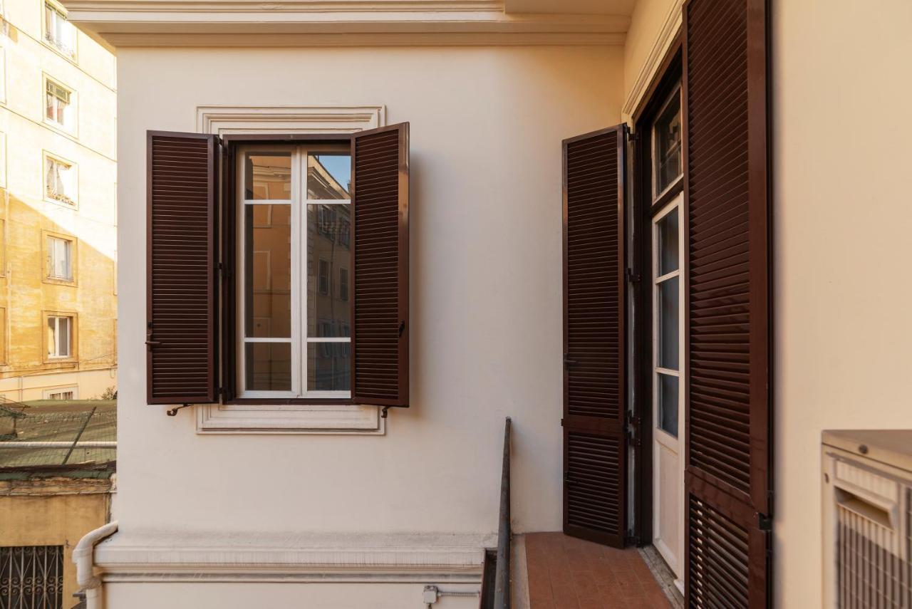 Residence Borgognoni Apartments Roma Exterior foto
